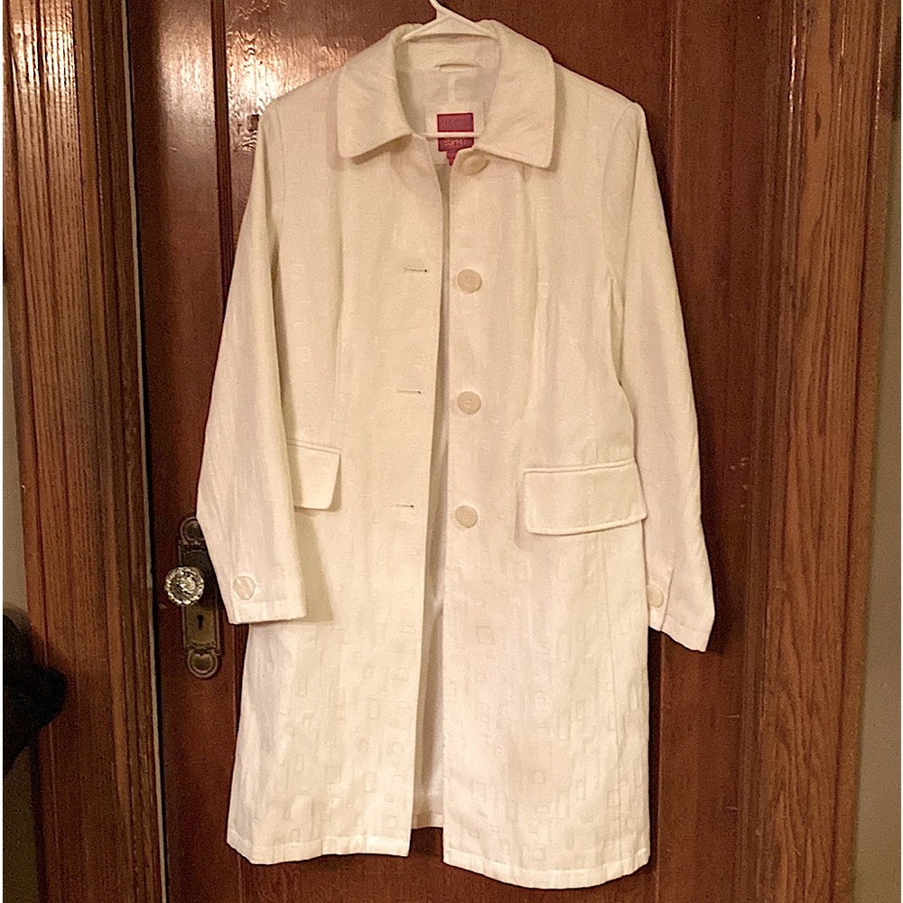 Espirit Spring Trench coat, bone, size medium. Barely worn. Like new.
